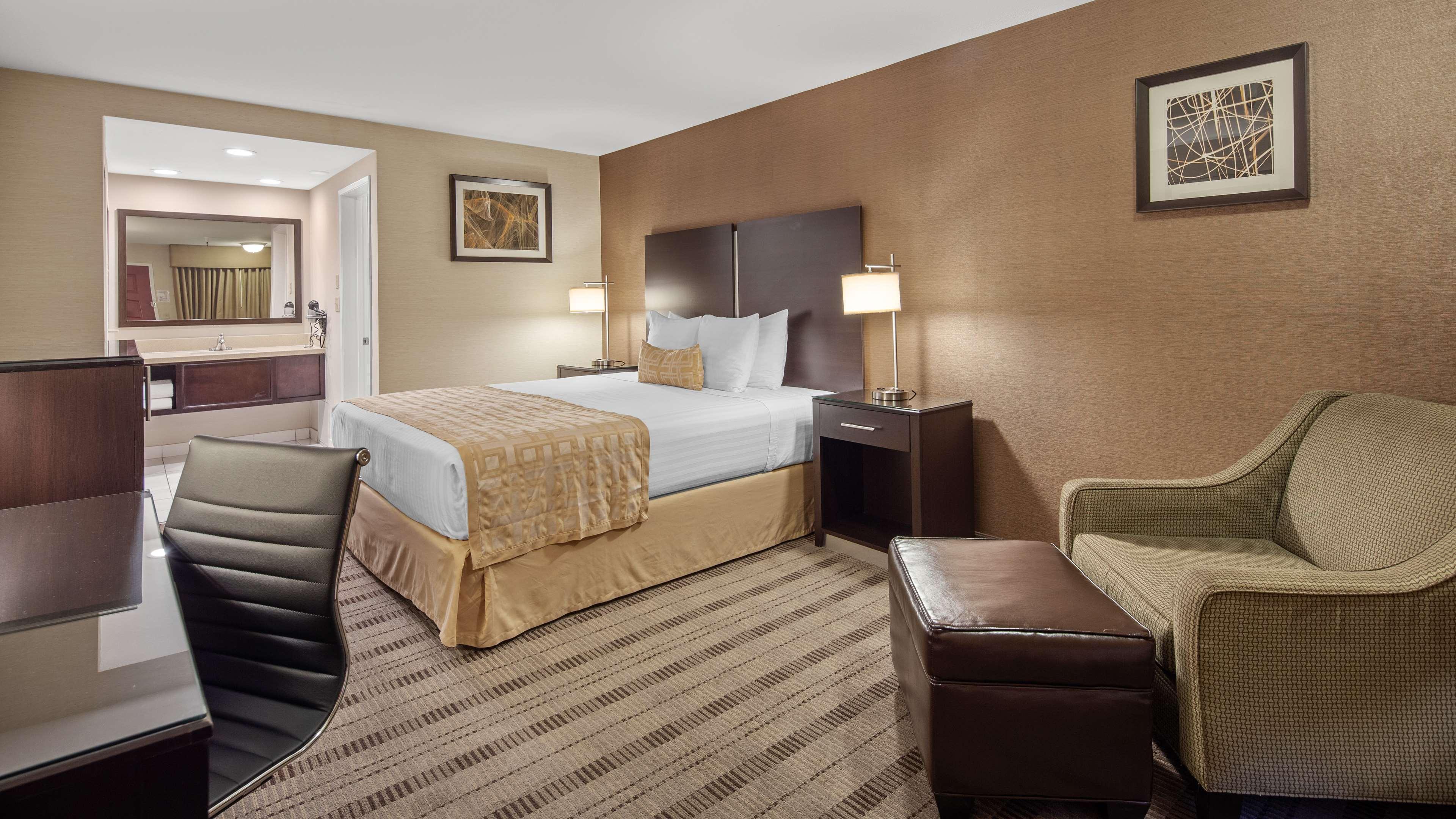 Best Western Pasadena Royale Inn&Suites Exterior foto