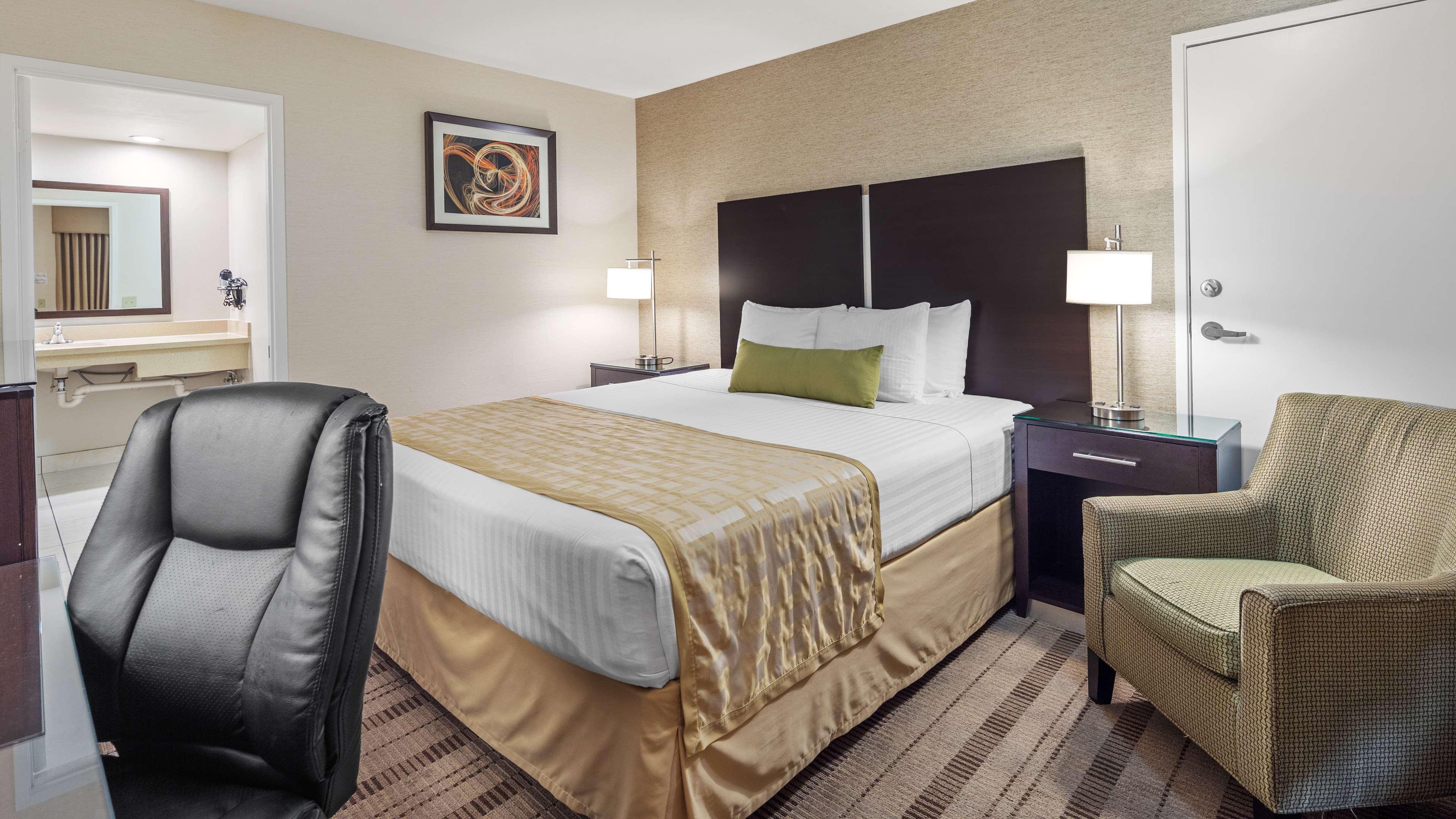 Best Western Pasadena Royale Inn&Suites Exterior foto