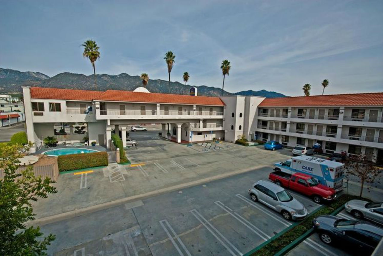 Best Western Pasadena Royale Inn&Suites Exterior foto